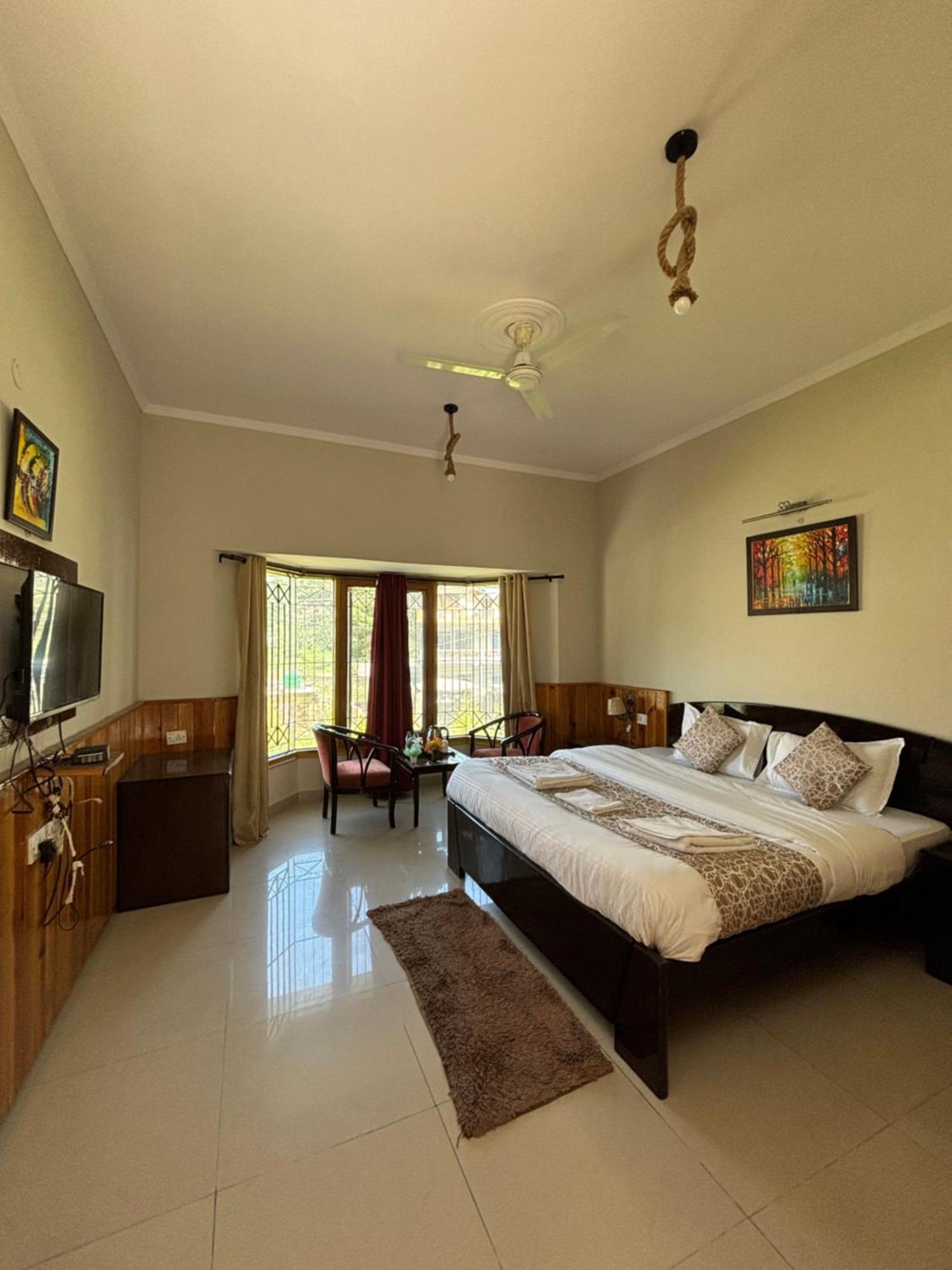 Ivy The Boutique Hotel Near Neem Karoli Temple Naini Tāl Exterior foto