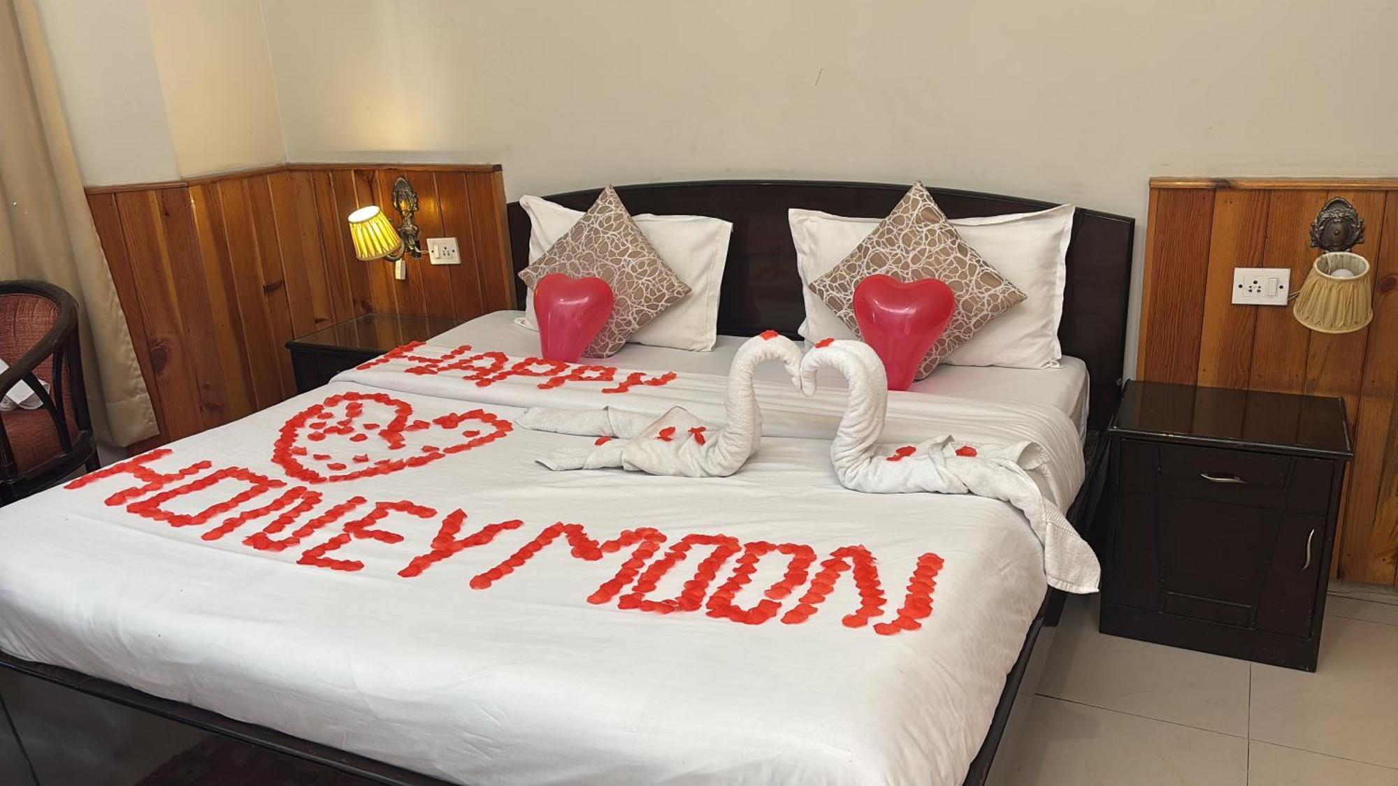 Ivy The Boutique Hotel Near Neem Karoli Temple Naini Tāl Exterior foto