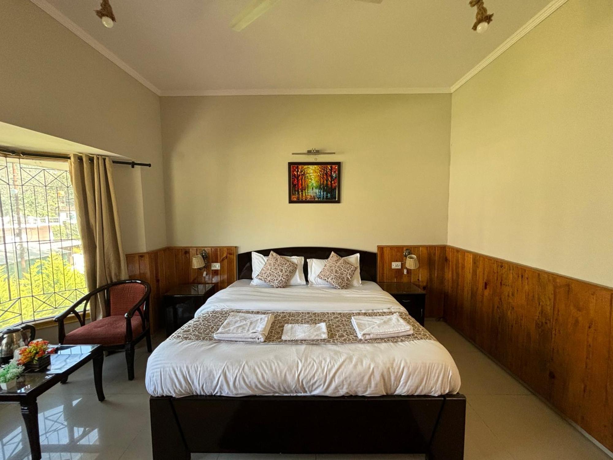 Ivy The Boutique Hotel Near Neem Karoli Temple Naini Tāl Exterior foto
