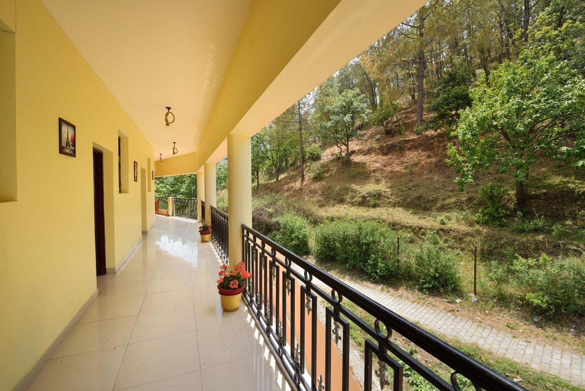 Ivy The Boutique Hotel Near Neem Karoli Temple Naini Tāl Exterior foto